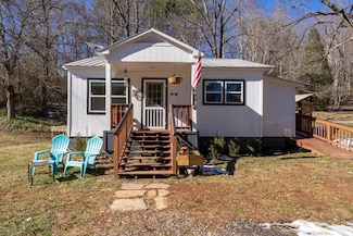 3785 Burningtown Rd, Franklin, NC 28734