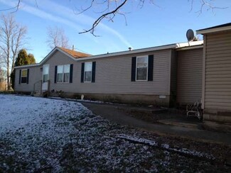 105 S Garfield St, Wingate, IN 47994