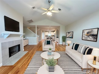 11504 Main Cypress Dr, Houston, TX 77025