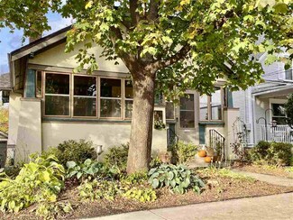 2538 Chamberlain Ave, Madison, WI 53705