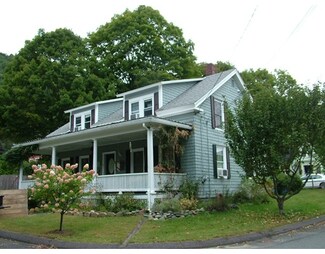 27 Williams St, Shelburne Falls, MA 01370