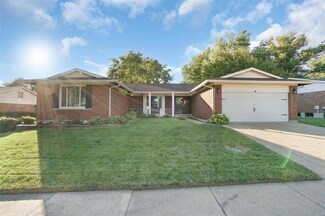 3637 Vago Ln, Florissant, MO 63034