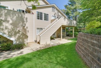 68 Fieldstone Rd Unit 17H, Bedminster, NJ 07921