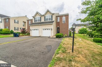 206 Clarkdale Ln, Gilbertsville, PA 19525