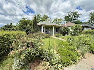 1421 Early St, Charlottesville, VA 22902