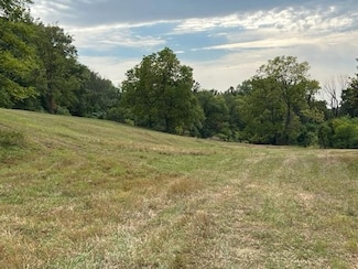 10367 SW Bluff Tract 2 Rd, Saint Joseph, MO 64504