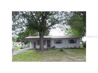 669 Duncan Cir W, Auburndale, FL 33823