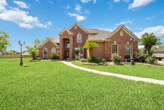 1513 County Road 149, Alvin, TX 77511