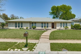 1617 Lake Hill Ln, Plano, TX 75023