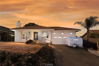 16503 Mountain St, Lake Elsinore, CA 92530