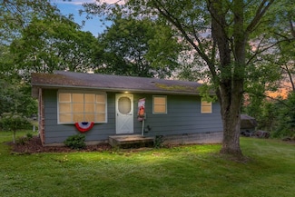 3461 N Mountain Rd, Wardensville, WV 26851