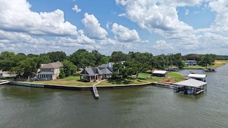 2213 N Wind Dr, Kemp, TX 75143