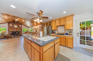 37130 Mudge Ranch Rd, Coarsegold, CA 93614