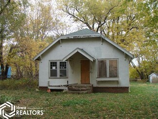 2998 Pheasant Way, Exira, IA 50076