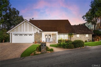 330 S Yorkshire Cir, Anaheim, CA 92808