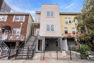 414 6th St, Union City, NJ 07087