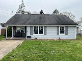 118 Florida Dr, New Kensington, PA 15068