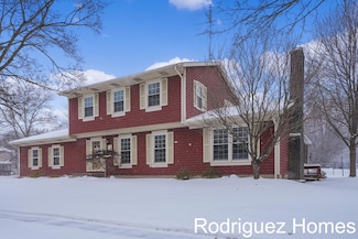 1316 Banbury Ave NE, Grand Rapids, MI 49505