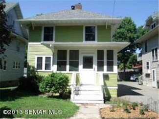 11 1st Ave SW, Rochester, MN 55902