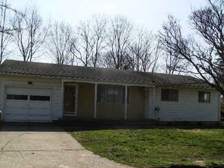 28 E Cedar Rd, Medway, OH 45341