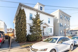 8 Arthur St, Salem, MA 01970