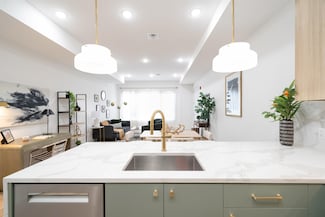 100 Webster Ave Unit 1, Jersey City, NJ 07307