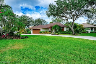 7106 Lone Oak Blvd, Naples, FL 34109