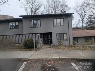 203 Crowfields Dr, Asheville, NC 28803