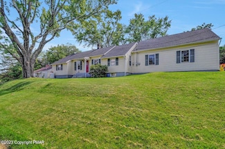 941 Conwell St, Stroudsburg, PA 18360