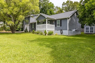 207 W Pine St, Chatsworth, GA 30705