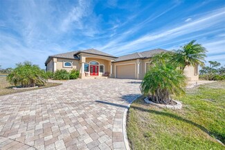 72 Pennant Ct, Placida, FL 33946