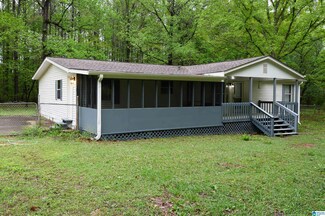 881 Southview Rd, Sylacauga, AL 35150