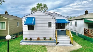 496 W 22nd Place, Gary, IN 46407
