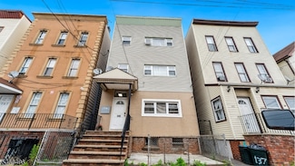 139 Ripley Place, Elizabeth, NJ 07206