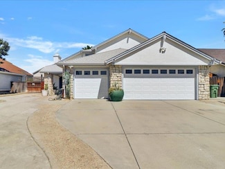 1675 Foxwood Dr, Tracy, CA 95376