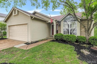 4433 Southview Way Dr, Saint Louis, MO 63129