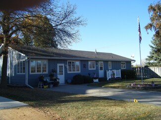 425 School St, Tyler, MN 56178