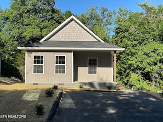 2822 Deer Stand Dr, Sevierville, TN 37876