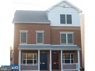 3921 Aspen St, Philadelphia, PA 19104