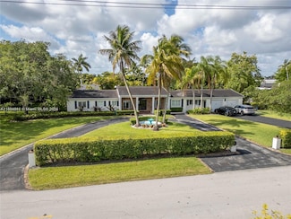 8500 SW 70th St, Miami, FL 33143
