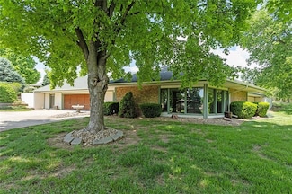 7613 NW Valley Rd, Kansas City, MO 64152