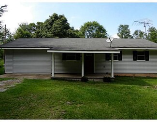 243 Inda Rd E, Perkinston, MS 39573