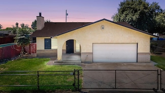 16559 5th St, Huron, CA 93234