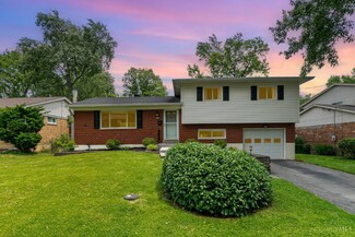 8562 Shuman Ln, Cincinnati, OH 45231