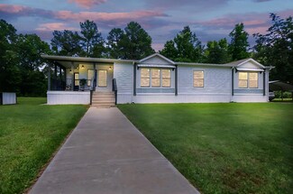 573 Scotty Beard Rd, Lufkin, TX 75901