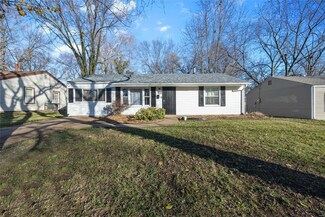 9814 Vickie Place, Saint Louis, MO 63136