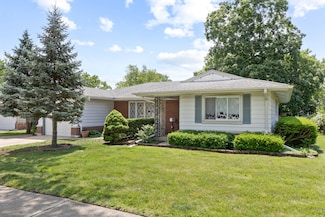 534 Grosvener Ln, Elk Grove Village, IL 60007