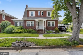 146 N Walnut St, Spring Grove, PA 17362