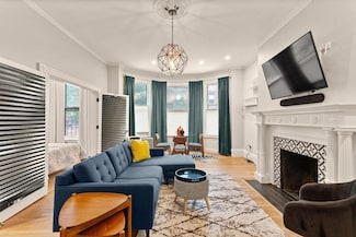 473 Beacon St Unit 5, Boston, MA 02115