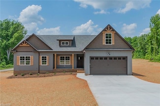 1633 Concrete Works Rd, Winston Salem, NC 27107